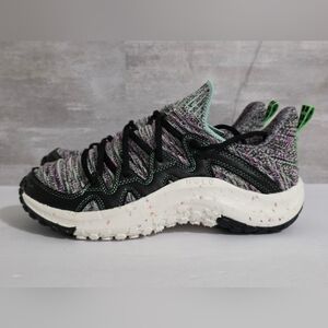 Stylish Women's Sneakers in Black and Green